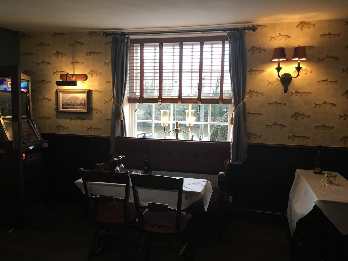 The Angel Inn Stourport Экстерьер фото